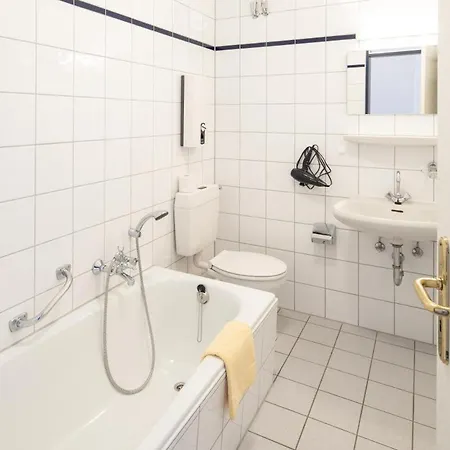 Ferienhaus Am Edersee Mit 2 Schlafzimmern *