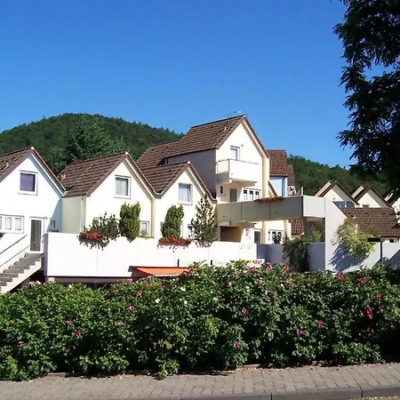 Am Edersee Mit 2 Schlafzimmern Feriehus Scheid (Waldeck-Frankenberg)
