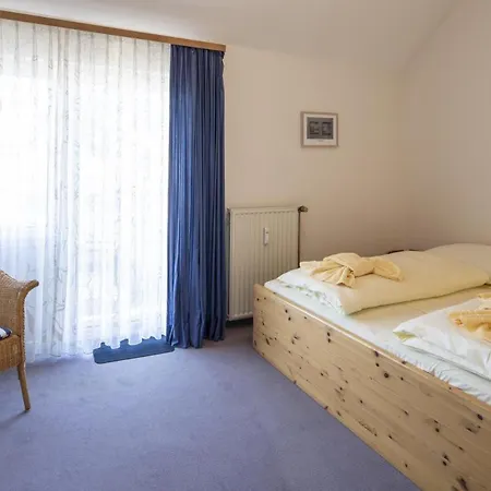 Am Edersee Mit 2 Schlafzimmern Feriehus