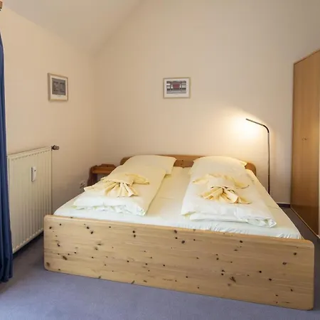 Am Edersee Mit 2 Schlafzimmern Feriehus Scheid (Waldeck-Frankenberg)