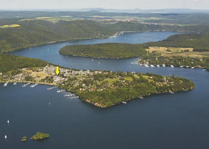 Am Edersee Mit 2 Schlafzimmern *